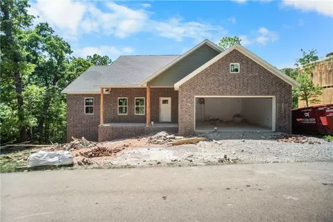 48 Ayr Dr, Bella Vista, AR 72715