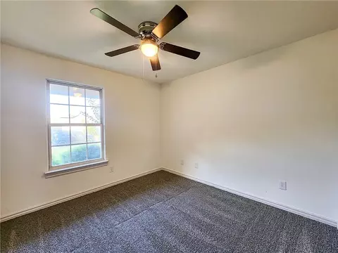 Bedroom - 711 Applegate Ln, Lincoln, AR 72744 photo 1 of 3
