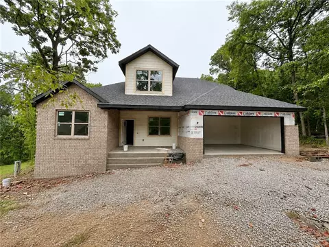 16 Dumfries Ln, Bella Vista, AR 72715