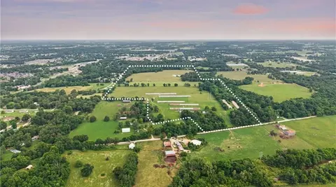 20098 E Dawn Hill East Rd, Gentry, AR 72734