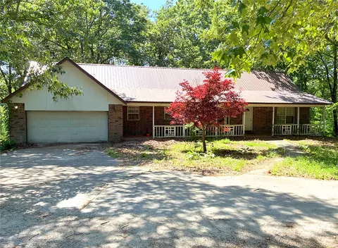 10095 El Camino Rd, Rogers, AR 72758