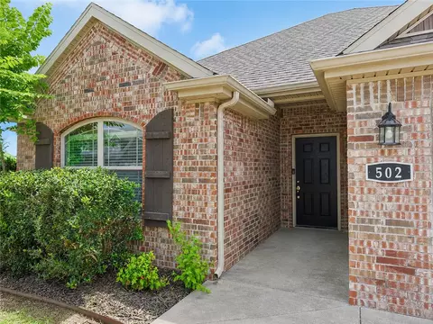 502 W Laurel Ave, Rogers, AR 72758