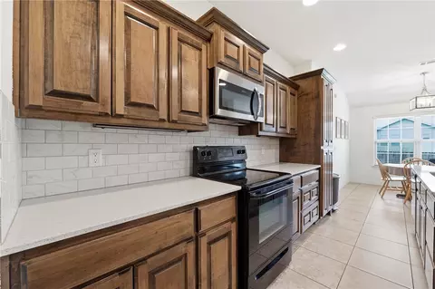 Kitchen - 705 Olivia Ln, Centerton, AR 72719 photo 3 of 3