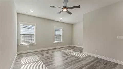 Living - 1031 Pebble Pass, Centerton, AR 72719 photo 6 of 6