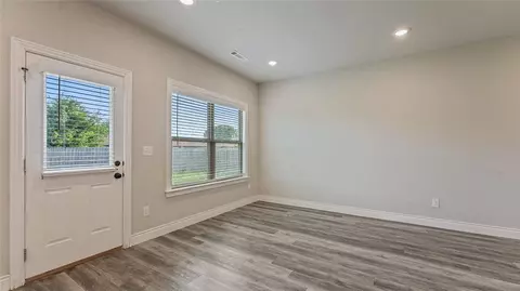 Living - 1031 Pebble Pass, Centerton, AR 72719 photo 5 of 6