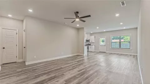 Living - 1031 Pebble Pass, Centerton, AR 72719 photo 3 of 6