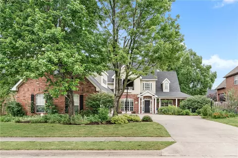 2490 N Middleton Way, Fayetteville, AR 72703