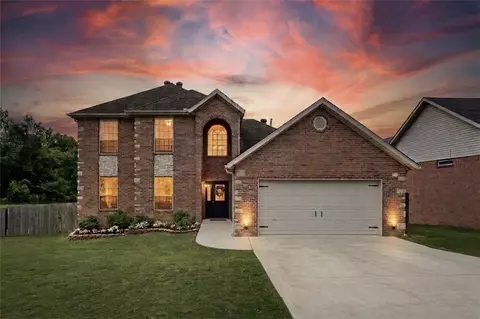 4601 SW Golden Eagle Ave, Bentonville, AR 72713