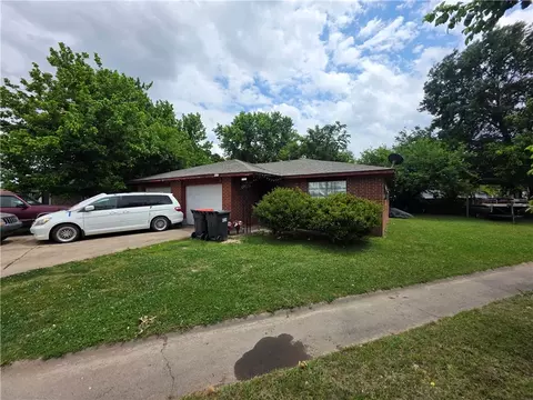 2507 Jill Cir #A & B, Springdale, AR 72762
