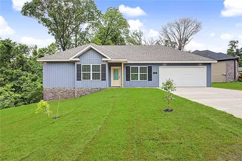 14 Brims Ness Ln, Bella Vista, AR 72715
