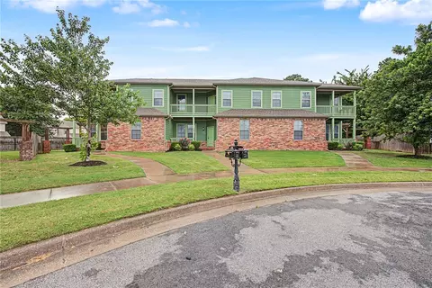 765 N 767 769 N Wordsworth Ln, Fayetteville, AR 72704