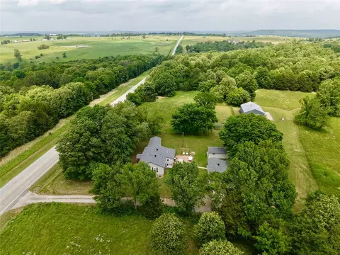 31678 295 Hwy, Hindsville, AR 72738