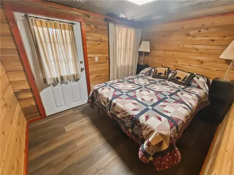 Bedroom - 4401 Ar 74e, Jasper, AR 72641 photo 1 of 2