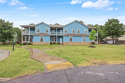 774 N 776 778 N Wordsworth Ln, Fayetteville, AR 72704