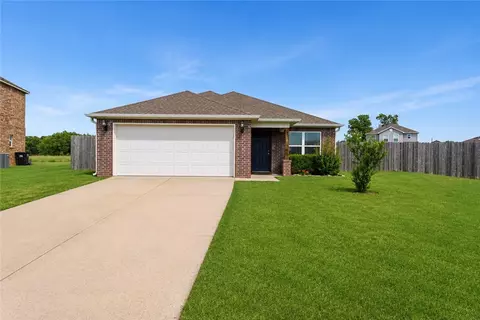4423 Cornwall St, Springdale, AR 72762