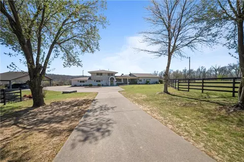 519 And 573 Reed Valley Rd, Fayetteville, AR 72704
