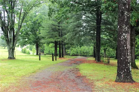 10351 Lancaster Rd, Rudy, AR 72952