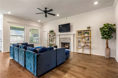 Living - 1411 Ocean Dr, Centerton, AR 72719 photo 1 of 1