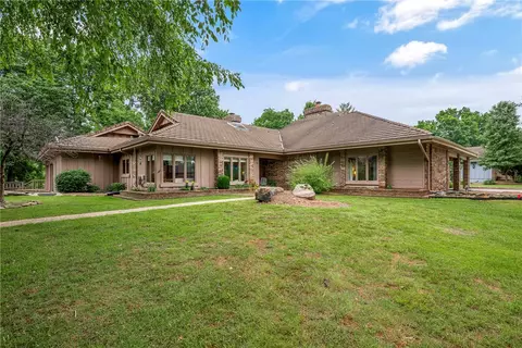 55 Dogwood Dr, Bella Vista, AR 72715