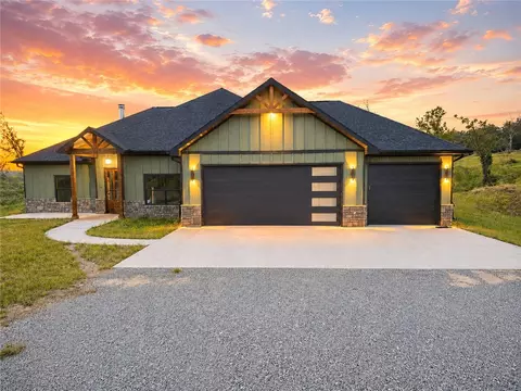 22842 Carlton Dr, Decatur, AR 72722