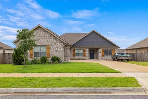 107 N Sheep Dog Ave, Farmington, AR 72730