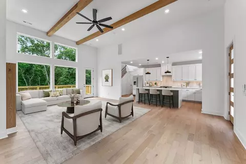 7 Grampian Dr, Bella Vista, AR 72715
