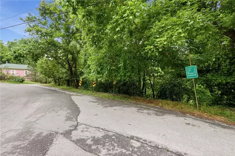 Hale Street, Eureka Springs, AR 72632