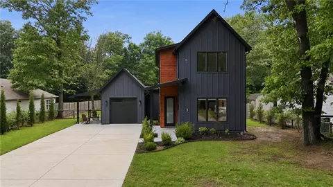 3 Dulverton Dr, Bella Vista, AR 72715