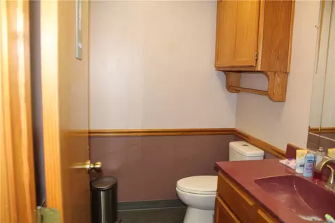 Bath - 158 Ragon Rd, Tilly, AR 72679 photo 2 of 2