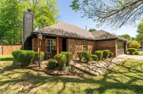 9413 Bridgeford Cir, Fort Smith, AR 72908