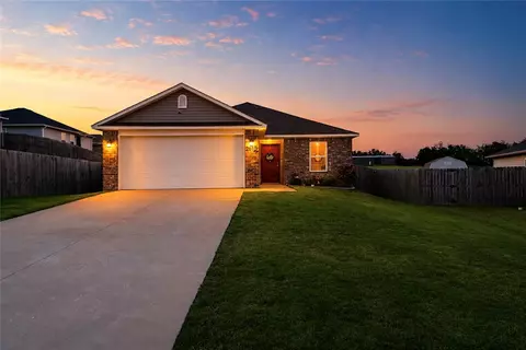 2610 Broken Spoke Ln, Farmington, AR 72730