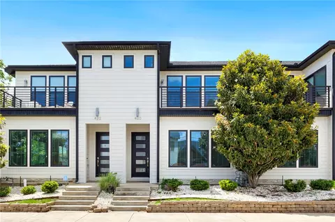 420 SW C St, Bentonville, AR 72712