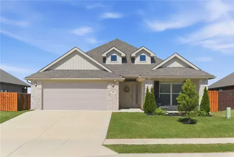 2501 Jazz Ave, Bentonville, AR 72712