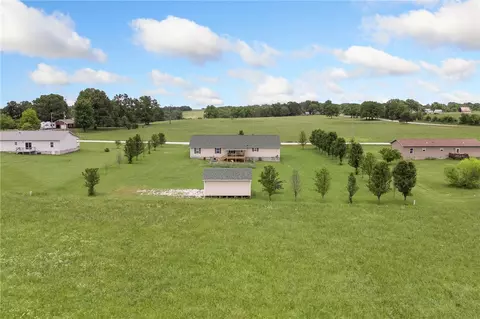 View/Area - 83 Old Carpenter Ln, Harrison, AR 72601 photo 2 of 4