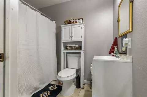 Bath - 83 Old Carpenter Ln, Harrison, AR 72601 photo 2 of 3