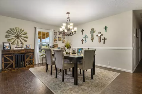 Dining - 83 Old Carpenter Ln, Harrison, AR 72601 photo 1 of 1