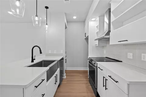 3330 SE Mp Pkwy #202, Bentonville, AR 72712