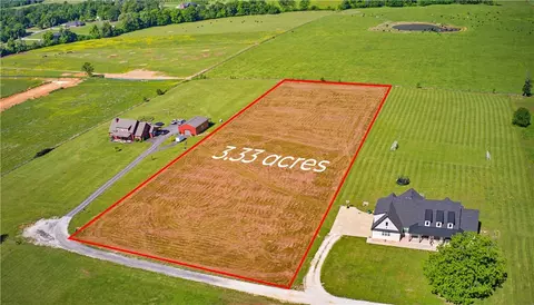 712 Lindle Rd, Farmington, AR 72730