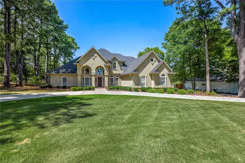 2613 W Green Acres Rd, Rogers, AR 72758