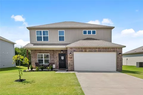 7107 Chestnut Hill Rd, Bentonville, AR 72713