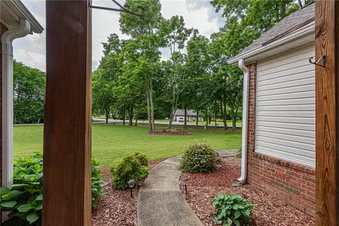 Exterior - 735 Mcknight Ave, West Fork, AR 72774 photo 6 of 10