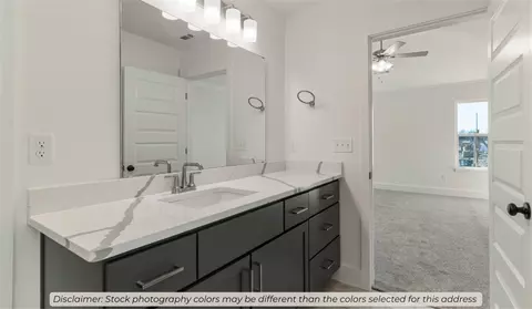 Bath - 2727 Buckside St, Springdale, AR 72762 photo 4 of 7
