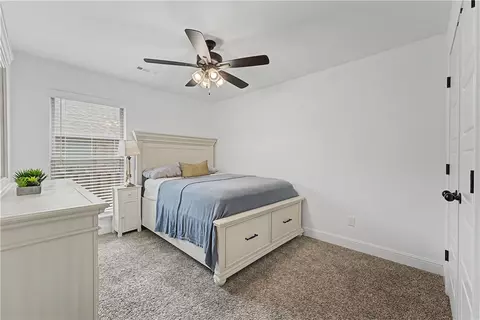Bedroom - 2040 Periwinkle Pl, Centerton, AR 72719 photo 5 of 6
