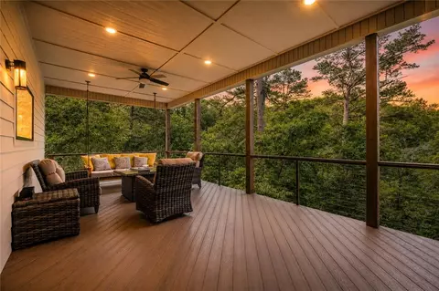 37 Shropshire Dr, Bella Vista, AR 72714