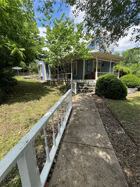502 N Rock St, Yellville, AR 72687