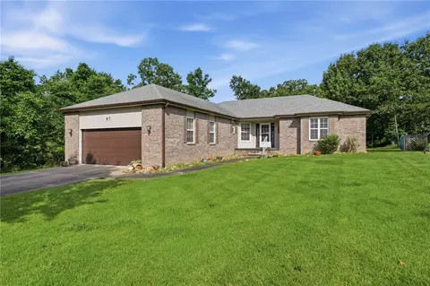 67 Islay Dr, Bella Vista, AR 72715