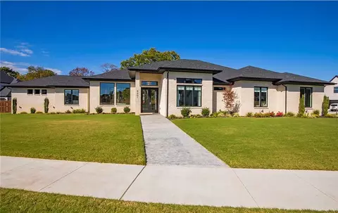 8601 W Migration Way, Bentonville, AR 72713