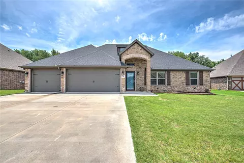 455 Windgate Rd, Farmington, AR 72730