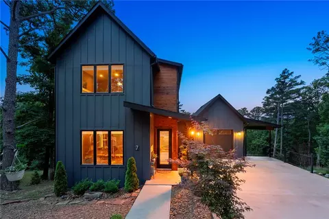 7 Thornbury Ln, Bella Vista, AR 72714