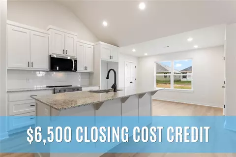 1708 Gerald Shay Rd, Gentry, AR 72734